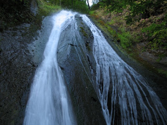 7.30.06 Wahclella Falls 011 